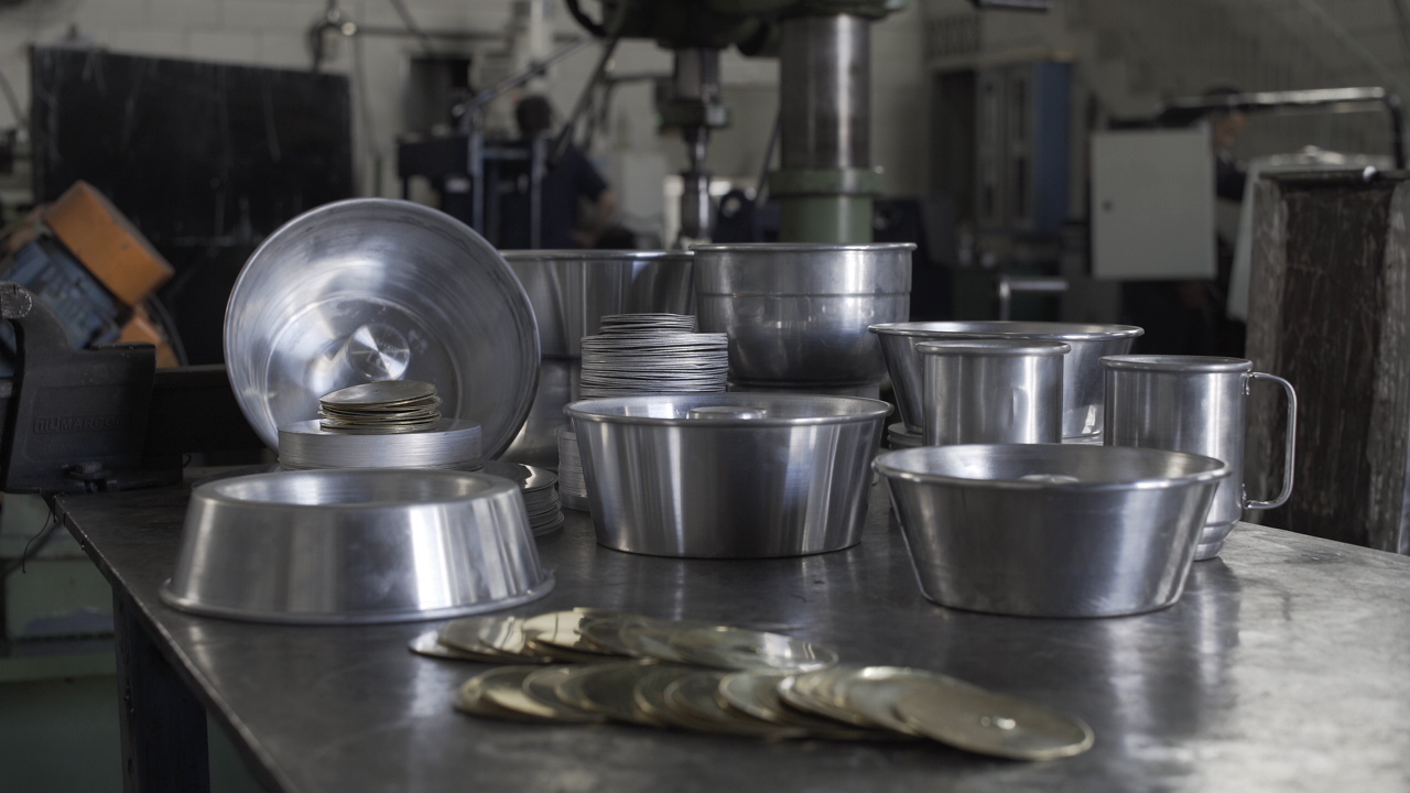 Produtos finais - Utensílios de metal polido