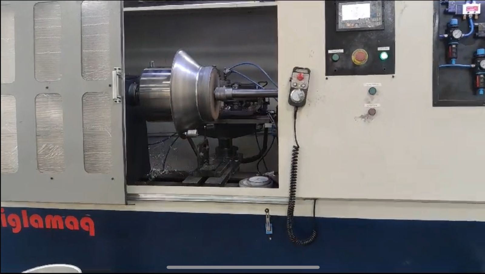 Torno Repuxo CNC R-350 - Vista frontal